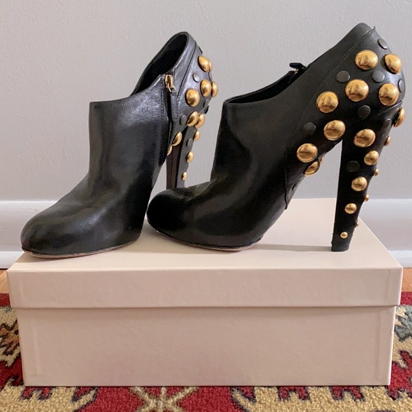 Gucci Shoes - Gucci “Babouska” high heeled ankle booties 39/9M